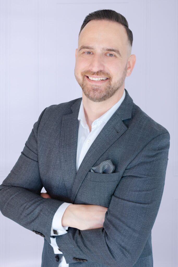David Denega, Groupe Plus